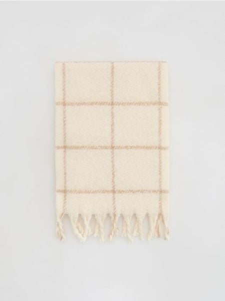 Szalik w kratkę - kremowy. Białe szaliki damskie Reserved, bez wzorów. Za 59.99 zł.