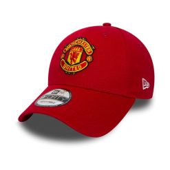 Czapka z daszkiem Manchester United - licencjonowana New Era. Czerwone czapki damskie New Era, na wiosnę, bez wzorów. Za 139.00 zł.