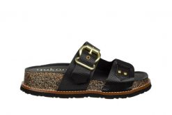 Klapki Yokono Oca-252 Opak Negro, Czarny, Skóra naturalna - 39. Czarne klapki damskie Yokono, bez wzorów, z materiału, eleganckie, bez obcasa, na platformie, bez zapięcia. W wyprzedaży za 179.10 zł.