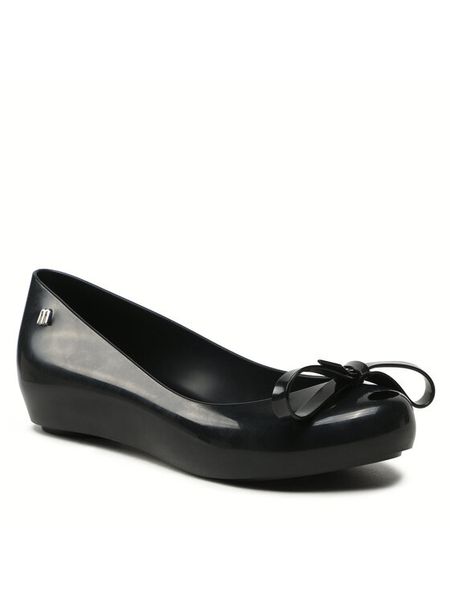 Melissa Baleriny Melissa Ultragirl Bow Iii Ad 33891 Czarny. Czarne balerinki damskie Melissa, bez wzorów, z tworzywa sztucznego, bez obcasa, bez zapięcia. Za 199.99 zł.