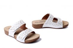 JOSEF SEIBEL 78586 44 088 Tonga 86 weiss-gold, klapki damskie. Białe klapki damskie Josef Seibel, na lato, bez wzorów, ze skóry, bez obcasa, bez zapięcia. Za 359.90 zł.