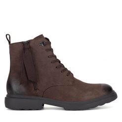 Trzewiki Lasocki. Brązowe botki damskie Lasocki, bez wzorów, bez obcasa, na płaskiej podeszwie, bez zapięcia. Za 149.99 zł.