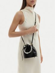 GINO ROSSI Torebka EO-ROSE-LA224-19454 Czarny. Czarne torebki do ręki damskie Gino Rossi, bez wzorów, ze skóry, bez dodatków. Za 299.99 zł.