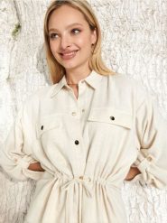 Koszula z lnem - kremowy. Białe koszule damskie Sinsay, l, bez wzorów, z bawełny, bez kołnierzyka, bez ramiączek. Za 69.99 zł.