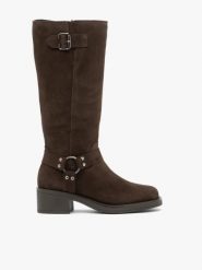 Ciemnobrązowe kozaki biker boots ocieplane kożuchem. Brązowe kozaki damskie Ryłko, na zimę, z aplikacjami, ze skóry, bez obcasa, na obcasie, bez zapięcia. W wyprzedaży za 479.99 zł.