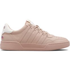 Sneakersy damskie K-Swiss Lawn Court Lth. Czerwone obuwie sportowe damskie K-SWISS, bez wzorów, bez zapięcia. W wyprzedaży za 396.50 zł.