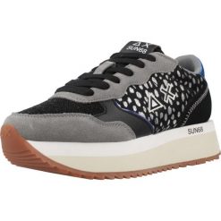 Buty SUN68 BIG ALLY ANIMALIER Czarny. Czarne obuwie trekkingowe damskie SUN68, ze skóry, bez zapięcia. Za 288.99 zł.