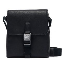 Saszetka Calvin Klein. Czarne saszetki i nerki męskie Calvin Klein, bez wzorów. Za 409.99 zł.