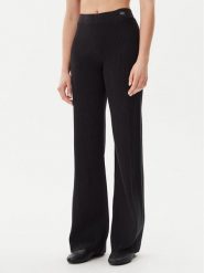 Calvin Klein Jeans Spodnie dzianinowe J20J225336 Czarny Slim Fit. Czarne spodnie materiałowe damskie Calvin Klein Jeans, bez wzorów, z bawełny. Za 239.99 zł.