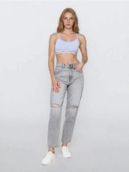 Jeansy mom z przetarciami - szary. Szare jeansy damskie Sinsay, bez wzorów, z jeansu. Za 69.99 zł.