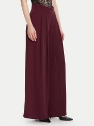 Rinascimento Spodnie palazzo CFC0125495003 Bordowy Wide Leg. Czerwone spodnie materiałowe damskie Rinascimento, bez wzorów, z materiału. Za 479.99 zł.