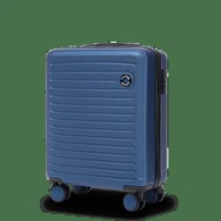 Walizka KABINOWA Wings ABS+ COOT 20" Middle Blue. Niebieskie walizki damskie Wings, bez wzorów, z materiału. Za 219.00 zł.
