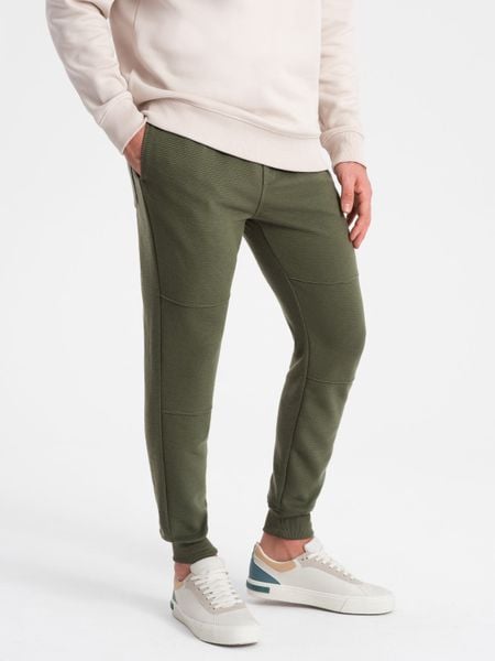 Spodnie dresowe męskie z tkaniny ottoman - ciemnooliwkowe V3 - Rozmiar: XL. Zielone spodnie sportowe męskie Ombre Clothing, m, bez wzorów, z bawełny. W wyprzedaży za 39.99 zł.
