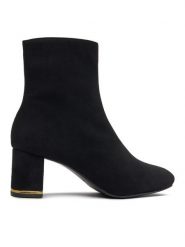 Ted Baker Botki Noranas 271544 Czarny. Czarne botki damskie Ted Baker, bez wzorów, ze skóry, bez obcasa, na słupku, bez zapięcia. Za 779.99 zł.