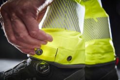 Helly Hansen Pants HELLY HANSEN ICU BRZ Cons CL1, yellow C60. Żółte spodnie sportowe męskie Helly Hansen, m, bez wzorów. Za 456.70 zł.