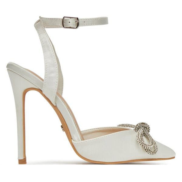 Szpilki DeeZee. Białe szpilki damskie DeeZee, bez wzorów, bez obcasa, na szpilce, bez zapięcia. Za 139.99 zł.