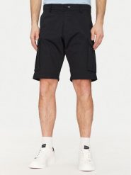 Gant Szorty materiałowe 205069 Czarny Relaxed Fit. Czarne szorty męskie GANT, bez wzorów, z bawełny. Za 349.99 zł.