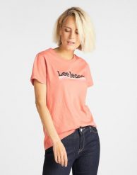 LEE CREW NECK TEE DAMSKII T-SHIRT PAPRIKA L41LETNI 112109063. T-shirty damskie Lee, l, bez wzorów, bez kołnierzyka, bez ramiączek. Za 69.99 zł.