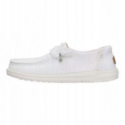 HeyDude Damskie Trampki Wendy Frayed Canvas. Białe trampki i tenisówki damskie Hey dude, bez wzorów, z materiału, bez zapięcia. Za 329.00 zł.