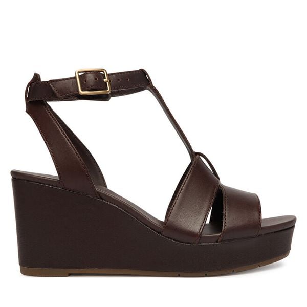 Sandały Clarks. Brązowe sandały damskie Clarks, bez wzorów, bez obcasa, na koturnie, bez zapięcia. Za 340.99 zł.