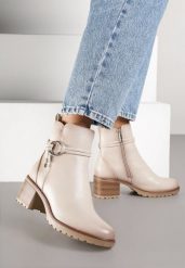 Beżowe Botki na Słupku z Aplikacją przy Cholewce Tulonisse. Brązowe botki damskie Born2be, z aplikacjami, z dzianiny, eleganckie, bez obcasa, na obcasie, bez zapięcia. Za 199.99 zł.