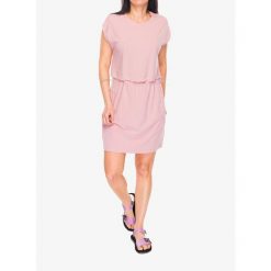 Sukienka turystyczna Columbia Boundless Beauty Dress II. Czerwone sukienki damskie Columbia, m, bez wzorów, sportowe, bez kołnierzyka, bez ramiączek, sportowe. Za 214.99 zł.