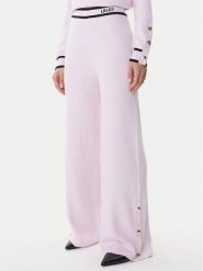 Liu Jo Sport Spodnie dzianinowe TF5252 MS59L Różowy Relaxed Fit. Czerwone spodnie materiałowe damskie Liu Jo Sport, bez wzorów, z dzianiny, sportowe. Za 799.99 zł.