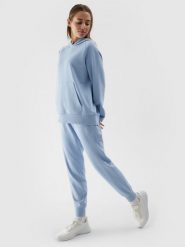 4F Spodnie dresowe joggery damskie - niebieskie XXL. Niebieskie spodnie dresowe damskie 4F, bez wzorów, z bawełny, sportowe. W wyprzedaży za 59.99 zł.