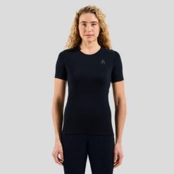 Koszulka termoaktywna damska Odlo Merino 200 BL Top Crew Neck SS. Czarne bluzki damskie ODLO, bez wzorów, sportowe, bez kołnierzyka, bez ramiączek. Za 314.99 zł.