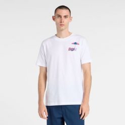 Koszulka męska New Balance MT61T2QHWT – biała. Białe koszulki sportowe męskie New Balance, m, z aplikacjami, z bawełny, bez ramiączek. Za 109.99 zł.