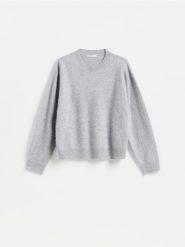 Wełniany sweter - jasnoszary. Szare swetry nierozpinane damskie Reserved, l, bez wzorów, z wełny, bez kołnierzyka, bez ramiączek. Za 259.99 zł.