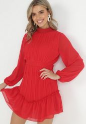 Czerwona Plisowana Sukienka Mini Rophe. Czerwone sukienki damskie Born2be, bez wzorów, bez kołnierzyka, bez ramiączek, mini, rozkloszowane. Za 109.99 zł.