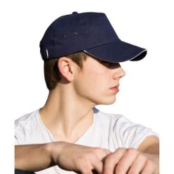Pluszowa Czapka Z Daszkiem Sandwich. Czarne czapki damskie RESULT HEADWEAR, bez wzorów, z bawełny. Za 38.99 zł.