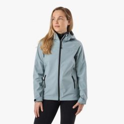 Kurtka Softshell Turystyka damska Swedemount Stryn Softshell Jacket wodoodporna. Zielone kurtki sportowe damskie SWEDEMOUNT, bez wzorów, z softshellu, bez ramiączek, bez kaptura, trekkingowe. Za 249.99 zł.
