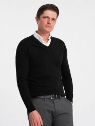 Sweter męski z dekoltem "w serek" z koszulowym kołnierzykiem - czarny V1 - Rozmiar: XXL. Czarne swetry męskie Ombre Clothing, m, bez wzorów, z bawełny, klasyczne, bez kołnierzyka, bez ramiączek. W wyprzedaży za 69.99 zł.