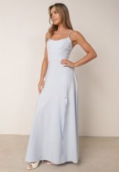 Niebieska Wieczorowa Sukienka Rozkloszowana z Odkrytymi Plecami i Rozcięciem Tomley. Niebieskie sukienki damskie Born2be, na co dzień, l, bez wzorów, eleganckie, bez kołnierzyka, bez ramiączek, maxi, gorsetowe. Za 249.99 zł.