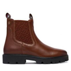 Sztyblety Tommy Hilfiger. Brązowe botki damskie Tommy Hilfiger, bez wzorów, bez obcasa, na płaskiej podeszwie, bez zapięcia. Za 699.99 zł.