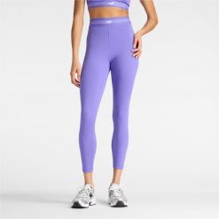 Legginsy damskie do treningu New Balance AC WB6160E1EPU – fioletowe. Fioletowe legginsy damskie New Balance, bez wzorów, z lycry. Za 259.99 zł.