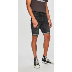 Levi's - Szorty Lot 501. Szare szorty męskie Levi's®, bez wzorów, z bawełny, casualowe. W wyprzedaży za 199.90 zł.