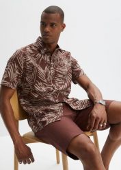 Koszula z krótkim rękawem, z czystej bawełny. Brązowe koszule męskie bonprix, m, bez wzorów, z bawełny, bez kołnierzyka, bez ramiączek. Za 84.99 zł.