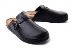 RIEKER 25680-00 black, klapki męskie. Czarne klapki męskie Rieker, bez wzorów, bez zapięcia. Za 114.95 zł.