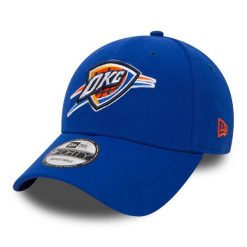 Czapka z daszkiem New Era NBA Oklahoma City Thunder. Niebieskie czapki damskie New Era, bez wzorów, z materiału. Za 172.00 zł.