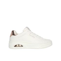 Buty Skechers Damskie Lifestyle Białe Sneakersy. Białe obuwie sportowe damskie Skechers, bez wzorów, z syntetyku, bez zapięcia. W wyprzedaży za 326.35 zł.