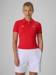 4F Koszulka kibica polo damska - czerwona M. Czerwone bluzki damskie 4F, m, bez wzorów, z materiału, bez kołnierzyka, bez ramiączek. W wyprzedaży za 69.99 zł.