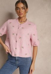 Różowy Wzorzysty Sweter Kardigan z Krótkim Rękawem z Dodatkiem Wełny Korivelle. Czerwone kardigany damskie Renee, bez wzorów, z jeansu, biznesowe, bez kołnierzyka. Za 129.99 zł.