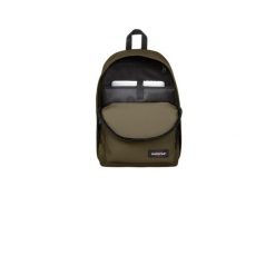 Plecak Eastpak Out Of Office. Zielone plecaki damskie Eastpak, bez wzorów. W wyprzedaży za 249.00 zł.