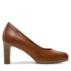 Czółenka Tamaris. Brązowe czółenka damskie Tamaris, bez wzorów, bez obcasa, bez zapięcia. Za 279.99 zł.