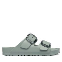 Klapki Birkenstock. Zielone klapki damskie Birkenstock, bez wzorów, bez obcasa, bez zapięcia. Za 279.99 zł.
