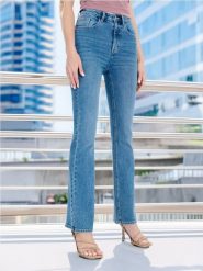 Jeansy Flare - niebieski. Niebieskie jeansy damskie Sinsay, bez wzorów, z denimu, klasyczne. W wyprzedaży za 33.99 zł.