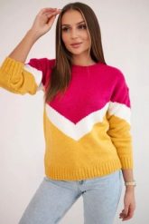 Sweter w geometryczne wzory fuksja+musztardowy. Czerwone swetry nierozpinane damskie KESI, na zimę, l, bez wzorów, z wełny, klasyczne, bez kołnierzyka, plus size, bez ramiączek. Za 158.92 zł.